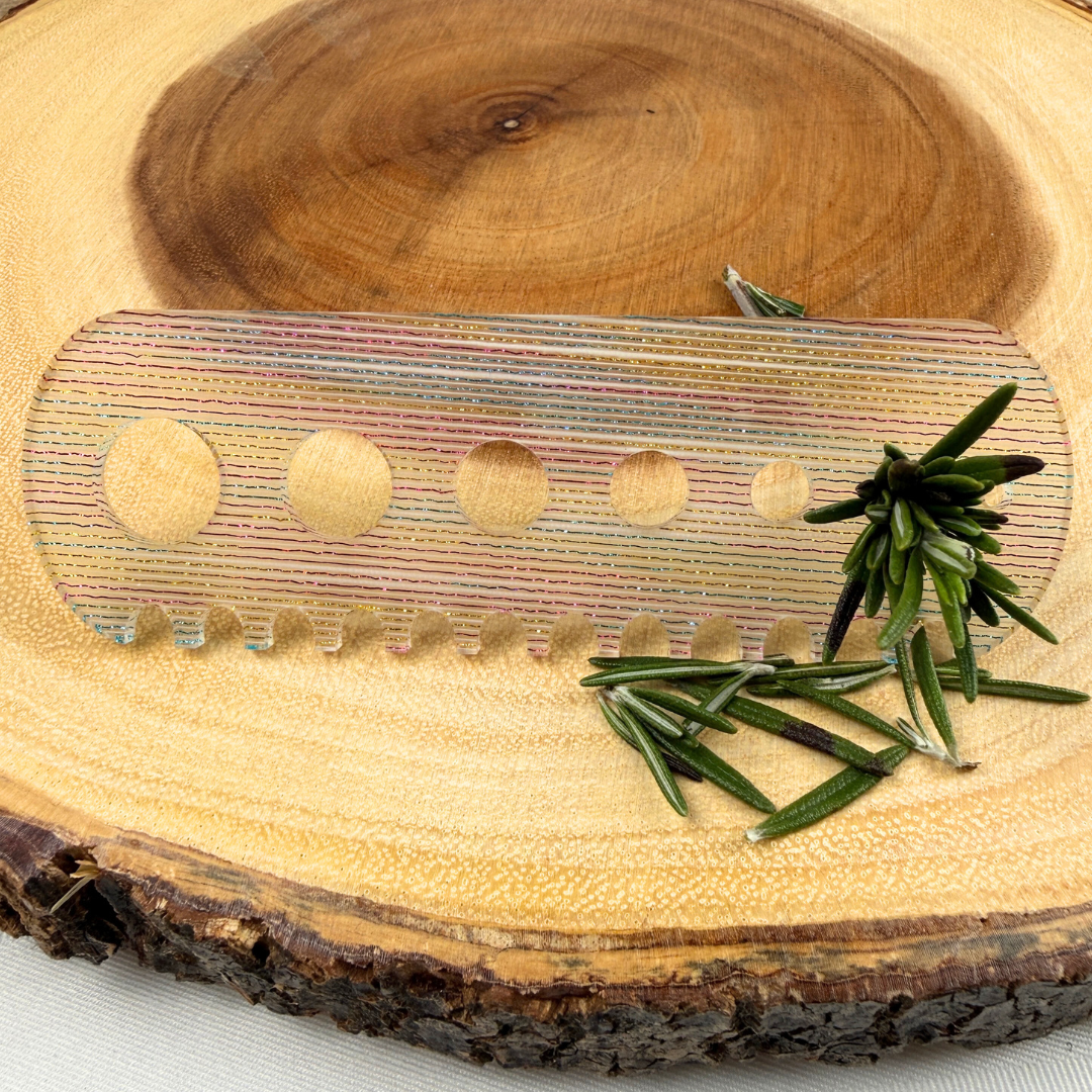 Rainbow Stripe Acrylic Herb Stripper – 7 Hole Kitchen Tool