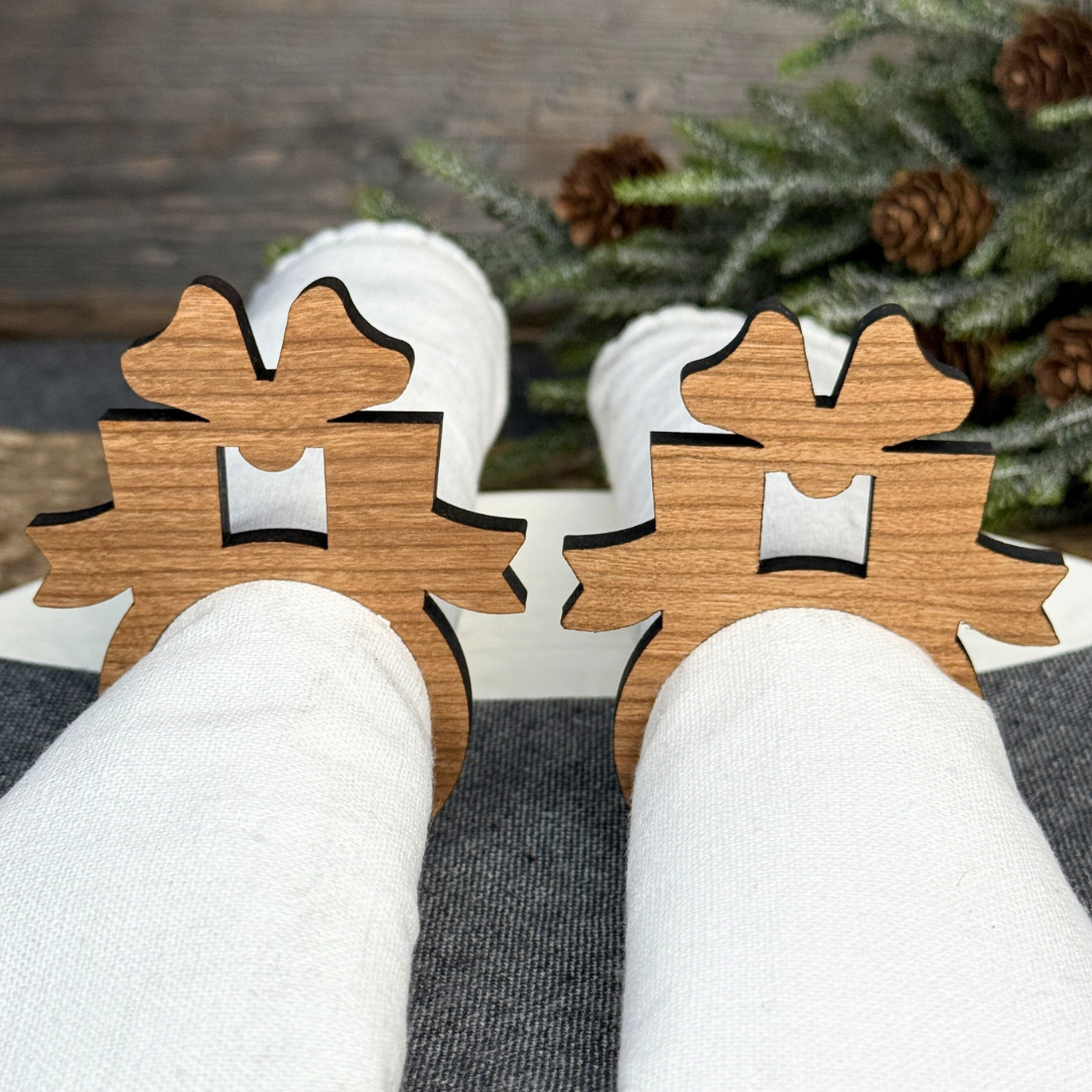 Present Wooden Napkin Rings - Christmas Table Decor