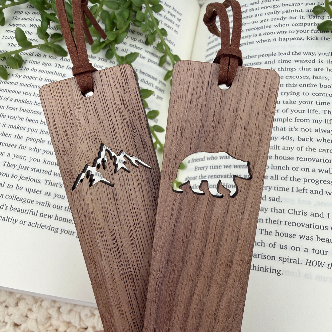 Personalized Walnut Wood Bookmark – Nature & Woodland Designs