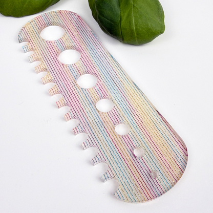 Rainbow Stripe Acrylic Herb Stripper – 7 Hole Kitchen Tool