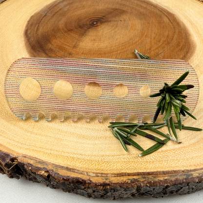 Rainbow Stripe Acrylic Herb Stripper – 7 Hole Kitchen Tool