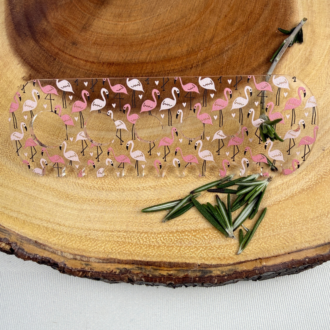 Flamingo Acrylic Herb Stripper – 7 Hole Kitchen Tool