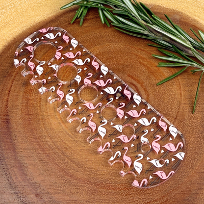 Flamingo Acrylic Herb Stripper – 7 Hole Kitchen Tool